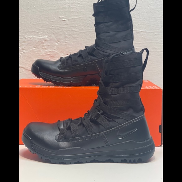 Nike Sfb Gen 2 8 Tactical Boots Triple 